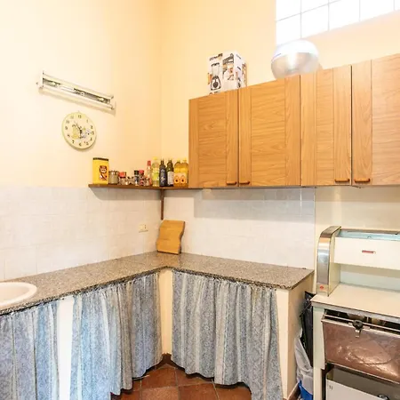 2 Bedroom In Σπίτι διακοπών Monterosso Almo