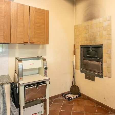 2 Bedroom In Σπίτι διακοπών *