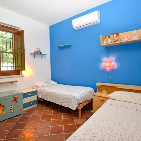 2 Bedroom In Σπίτι διακοπών
